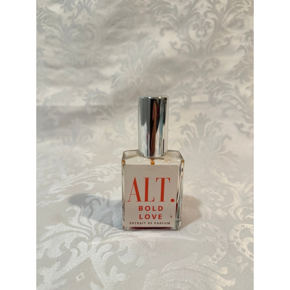 ALT. Bold Love Extrait de Parfum Perfume Bottle